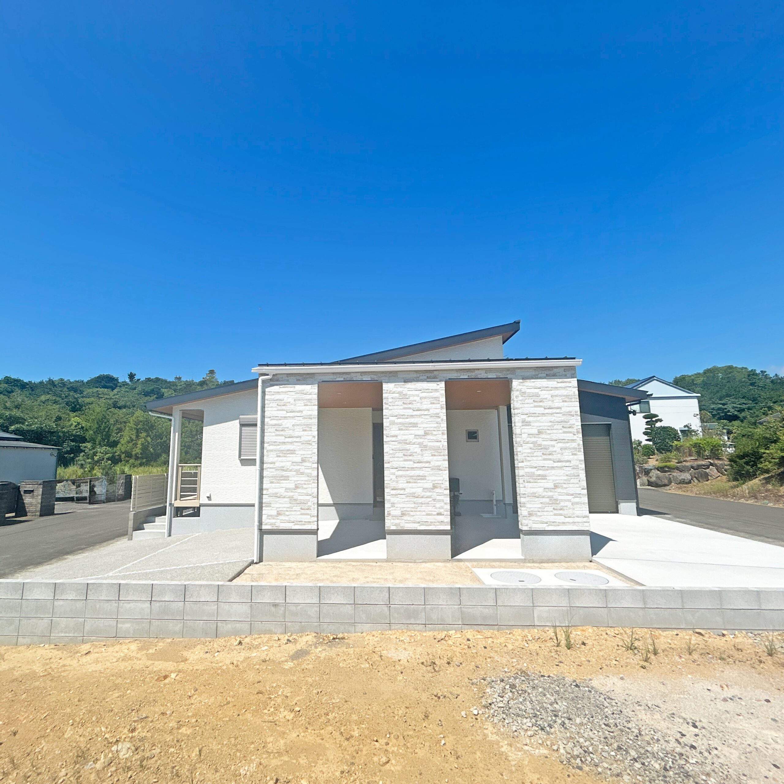 【志摩市】シンプルで上質なくつろぎの平屋